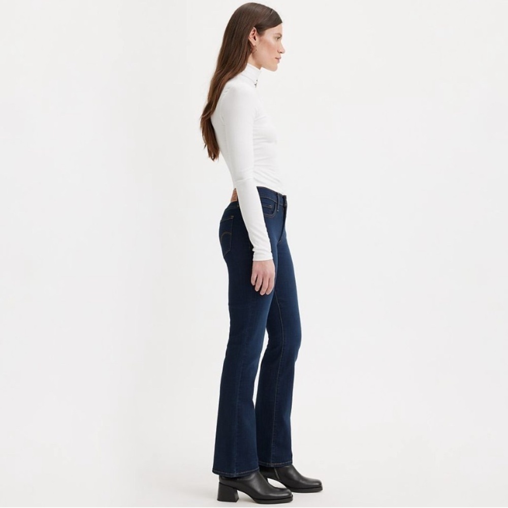 Levi’s 315 Shaping Bootcut Dark Wash High Rise W28 L31 Stretch Denim Jeans